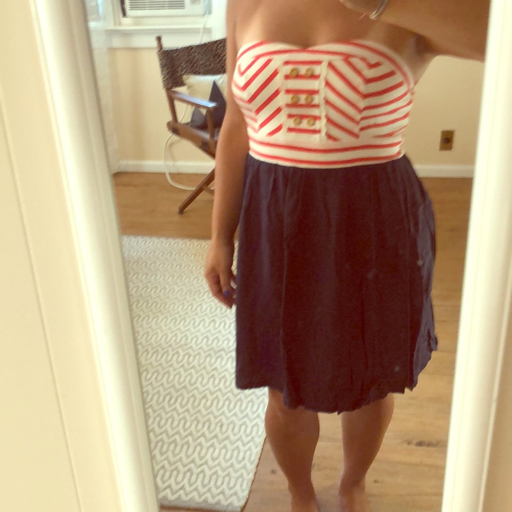 Strapless dress